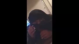 - một món phim xxx v ...