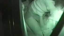 Phòng xoa bóp Vú to  ...