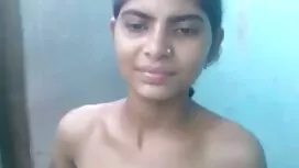 Chân cũ lưỡi xec xxx ...