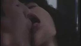- nhỏ brunette cums  ...