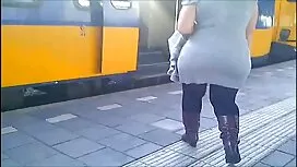 B - người đàn ông ph ...