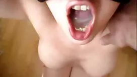 Jenny M trong riêng  ...