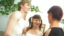 Amia Miley là một tr ...